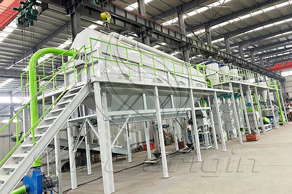 Clientes coreanos visitan Sure Origin Group Machine y adquieren dos desmontadoras de PCB modelo 1000